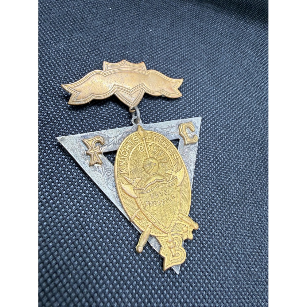 Vintage Knights of Pythias Fraternal Medal SS Davis Lodge SC Copyright 1874 FCB - Picture 2 of 8